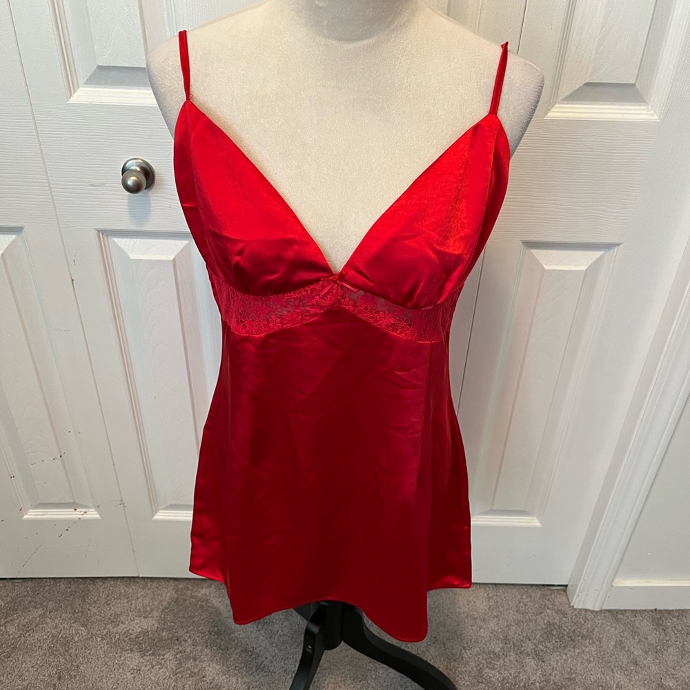 Princess Polly size 10 Elegant  Red Satin dress